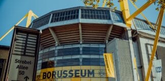Kartki i zawieszenia w Bundeslidze – po ilu żółtych kartkach pauzuje zawodnik?